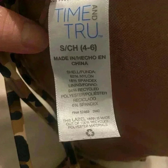 Time & Tru women’s two piece leopard print bathing suit. - Picture 7 of 9